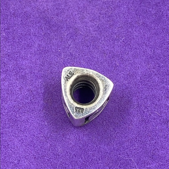 💛 Pandora Sterling Silver “P” Charm - Picture 2 of 3